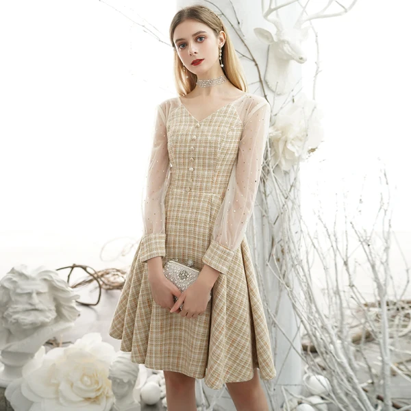 Elegant Gold See-through Homecoming Graduation Dresses 2020 A-Line / Princess V-Neck Puffy 3/4 Sleeve Short Ruffle Formal Dresses