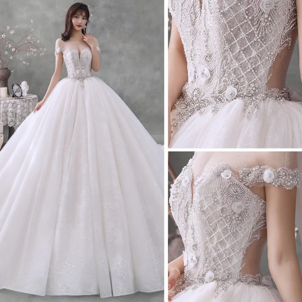 Meilleur Blanche Transparentes La Mariée Robe De Mariée 2020 Robe Boule Encolure Dégagée Manches Courtes Appliques Fleur Perlage Faux Diamant Cathedral Train