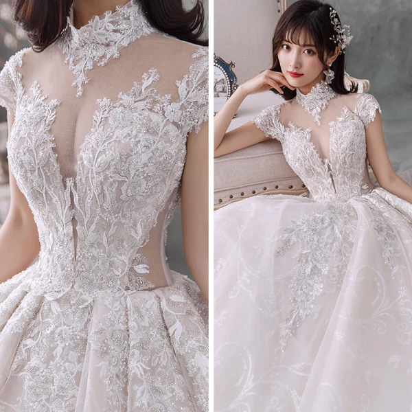 Vintage Champagner Durchsichtige Hochzeits Brautkleider / Hochzeitskleider 2020 Ballkleid Stehkragen Kurze Ärmel Rückenfreies Applikationen Spitze Perlenstickerei Pailletten Kathedrale Schleppe Rüschen