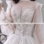 Style Victorien Ivoire La Mariée Robe De Mariée 2020 Robe Boule Transparentes Col Haut Gonflée Manches Longues Dos Nu Appliques En Dentelle Perlage Perle Glitter Tulle Cathedral Train Volants