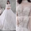 Style Victorien Ivoire La Mariée Robe De Mariée 2020 Robe Boule Transparentes Col Haut Gonflée Manches Longues Dos Nu Appliques En Dentelle Perlage Perle Glitter Tulle Cathedral Train Volants