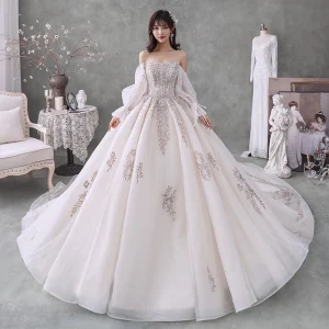 Viktoriansk Stil Champagne Bryllups Brudekjoler 2020 Ballkjole Kjæreste Avtakbar Puffy Langermede Ryggløse Beading Appliques Paljetter Cathedral Train