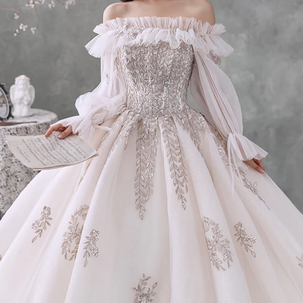 Viktoriansk Stil Champagne Bryllups Brudekjoler 2020 Ballkjole Kjæreste Avtakbar Puffy Langermede Ryggløse Beading Appliques Paljetter Cathedral Train