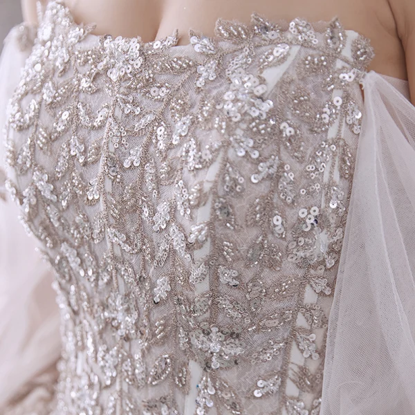 Viktoriansk Stil Champagne Bryllups Brudekjoler 2020 Ballkjole Kjæreste Avtakbar Puffy Langermede Ryggløse Beading Appliques Paljetter Cathedral Train