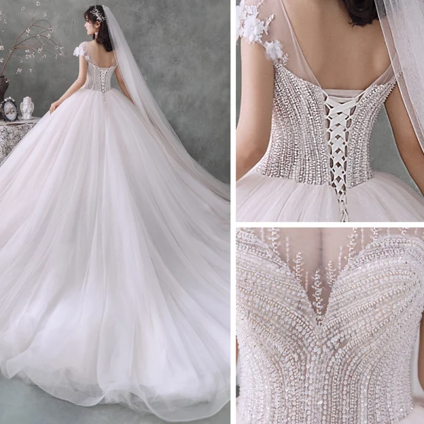 Best Ivory Bridal Wedding Dresses 2020 Ball Gown See-through Scoop Neck Short Sleeve Appliques Flower Backless Beading Glitter Tulle Chapel Train
