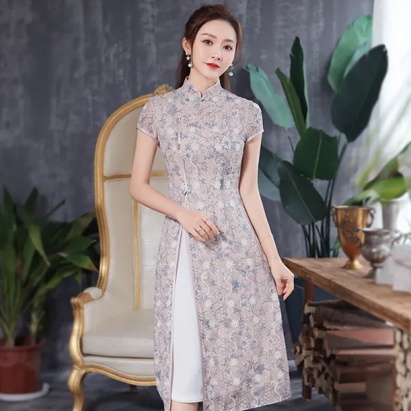 Chinesischer Stil Beige Cheongsam 2020 Etui Stehkragen Kurze Ärmel Drucken Blumen Wadenlang Festliche Kleider