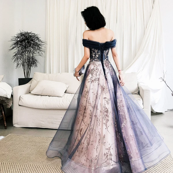 Schöne Marineblau Abendkleider 2020 A Linie Off Shoulder Kurze Ärmel Applikationen Pailletten Perlenstickerei Lange Rüschen Rückenfreies Festliche Kleider