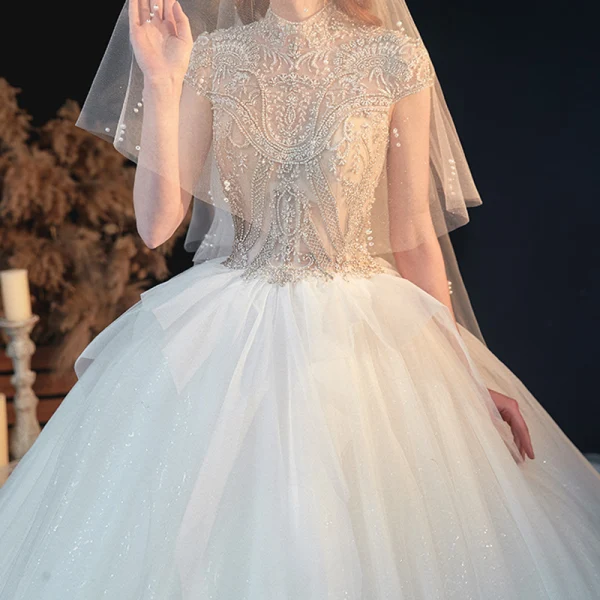 Vintage / Originale Blanche Transparentes La Mariée Robe De Mariée 2020 Robe Boule Col Haut Manches Courtes Dos Nu Perlage Glitter Tulle Cathedral Train Volants