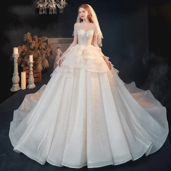Luxe Champagne Transparentes La Mariée Robe De Mariée 2020 Princesse Encolure Dégagée Manches Courtes Dos Nu Perlage Paillettes Glitter Tulle Cathedral Train Volants