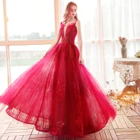 Mode Rouge Robe De Soirée 2020 Princesse épaules Transparentes Col v profond Sans Manches Perlage Paillettes Longue Volants Dos Nu Robe De Ceremonie