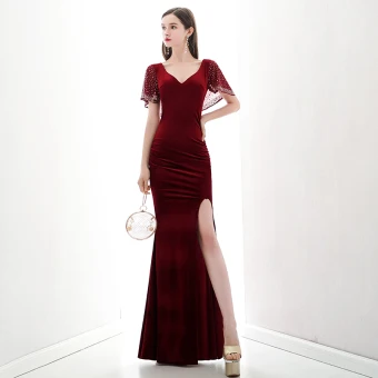 Chic Beautiful Red Suede Evening Dresses 2020 Trumpet Mermaid V Neck Short Sleeve Rhinestone Split Front Floor Length Long Backless Formal Dresses