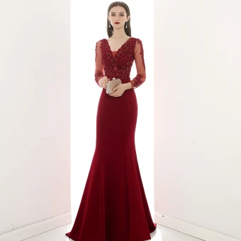 Illusion Bordeaux Transparentes Robe De Soirée 2020 Trompette Sirène V Cou Manches Longues Appliques En Dentelle Perlage Train De Balayage Volants Dos Nu Robe De Ceremonie