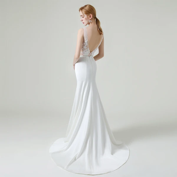Haut de Gamme Blanche Satin La Mariée Robe De Mariée 2020 Trompette / Sirène V-Cou Sans Manches Dos Nu Appliques En Dentelle Perlage Train De Balayage Volants