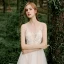 Illusion Champagne Jardin / Extérieur Transparentes Robe De Mariée 2020 Princesse Encolure Dégagée Sans Manches Ceinture Dos Nu Appliques En Dentelle Perlage Train De Balayage Volants