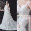 Erschwinglich Garten / Im Freien Weiß Brautkleider / Hochzeitskleider 2020 A Linie Spaghettiträger Ärmellos Rückenfreies Feder Glanz Polyester Stoffgürtel Hof-Schleppe