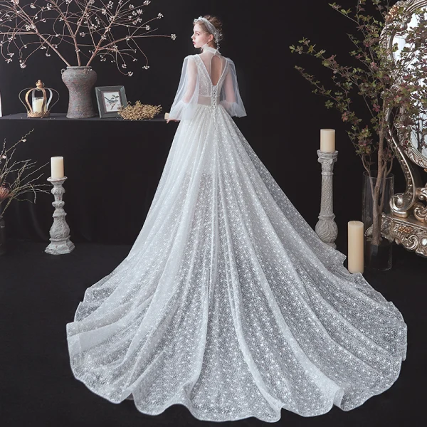 Vintage / Originale Blanche Été La Mariée Robe De Mariée 2020 Princesse Transparentes Col v profond Gonflée 3/4 Manches Dos Nu Perlage Glitter Tachetée Tulle Ceinture Tribunal Train Volants