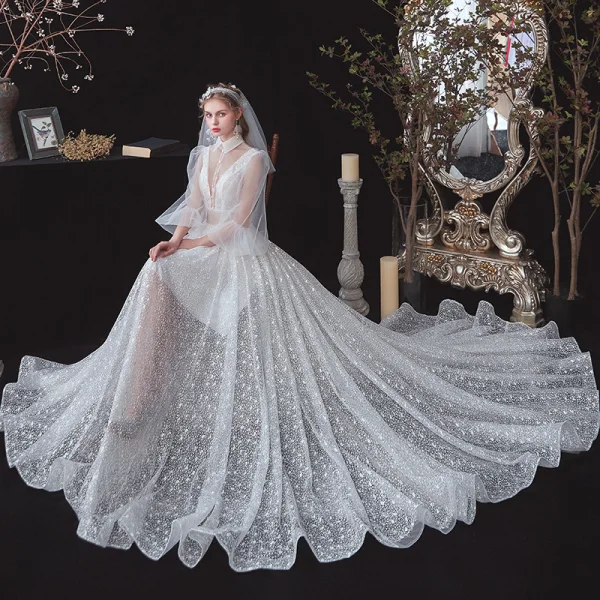 Vintage / Originale Blanche Été La Mariée Robe De Mariée 2020 Princesse Transparentes Col v profond Gonflée 3/4 Manches Dos Nu Perlage Glitter Tachetée Tulle Ceinture Tribunal Train Volants