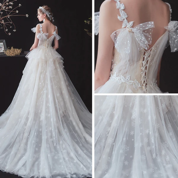 Chic / Belle Champagne La Mariée Robe De Mariée 2020 Princesse Transparentes Col v profond Sans Manches Dos Nu Noeud Appliques En Dentelle Perlage Tribunal Train