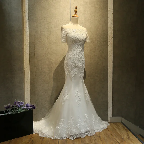 Chic / Beautiful Church Wedding Dresses 2017 White Trumpet / Mermaid Court Train Lace Appliques Backless Off-The-Shoulder Short Sleeve Chic / Beautiful Church Wedding Dresses 2017 White Trumpet / Mermaid Court Train Lace Appliques Backless Off-The-Shoulder Short Sleeve
