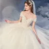 Elegant Ivory Bridal Wedding Dresses 2020 Ball Gown Off-The-Shoulder Short Sleeve Appliques Lace Sequins Beading Pearl Glitter Tulle Backless Cathedral Train Ruffle