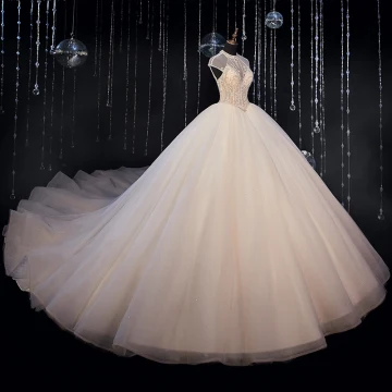 Lyx Elfenben Brud Bröllopsklänningar 2020 Balklänning Genomskinliga Hög Hals Ärmlös Halterneck Beading Glittriga Glitter Tyll Cathedral Train Ruffle