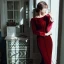 Élégant Bordeaux Velour Robe De Soirée 2020 Trompette / Sirène Encolure Dégagée Manches Longues Perlage Transparentes Dos Nu Train De Balayage Robe De Ceremonie