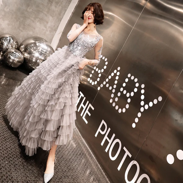 Chic / Beautiful Grey Evening Dresses  2020 A-Line / Princess See-through Scoop Neck 3/4 Sleeve Appliques Lace Beading Floor-Length / Long Cascading Ruffles Formal Dresses
