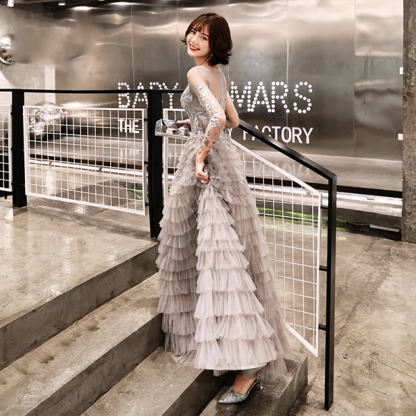 Chic / Beautiful Grey Evening Dresses  2020 A-Line / Princess See-through Scoop Neck 3/4 Sleeve Appliques Lace Beading Floor-Length / Long Cascading Ruffles Formal Dresses