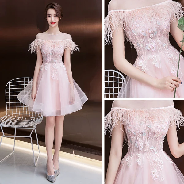 Fashion Blushing Pink See-through Homecoming Graduation Dresses 2020 A-Line / Princess Scoop Neck Short Sleeve Feather Appliques Flower Beading Short Ruffle Backless Formal Dresses
