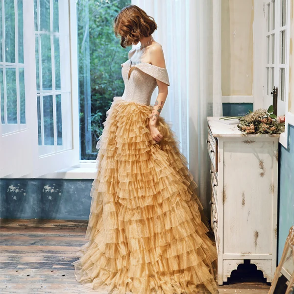 Chic / Beautiful Gold Evening Dresses  2020 A-Line / Princess Off-The-Shoulder Short Sleeve Glitter Tulle Floor-Length / Long Cascading Ruffles Backless Formal Dresses
