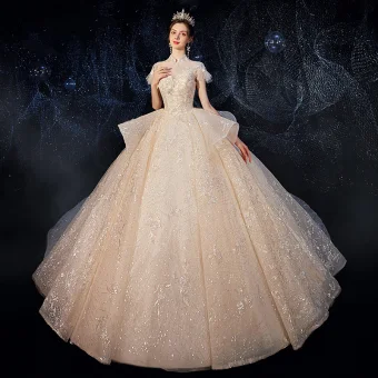 Vintage Originale Champagne La Mariée Robe De Mariée 2020 Robe Boule Transparentes Col Haut Manches Courtes Dos Nu Appliques En Dentelle Paillettes Perlage Cathedral Train Volants