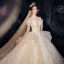 Vintage / Originale Champagne La Mariée Robe De Mariée 2020 Robe Boule Transparentes Col Haut Manches Courtes Dos Nu Appliques En Dentelle Paillettes Perlage Cathedral Train Volants