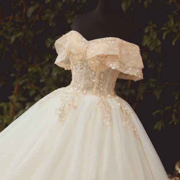 High-end Champagne Bridal Wedding Dresses 2020 Ball Gown Off-The-Shoulder Short Sleeve Backless Appliques Lace Beading Glitter Tulle Chapel Train Ruffle