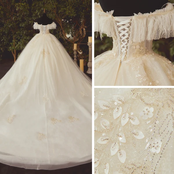 High End Champagner Hochzeits Brautkleider / Hochzeitskleider 2020 Ballkleid Off Shoulder Kurze Ärmel Rückenfreies Feder Applikationen Blumen Perlenstickerei Glanz Tülle Kathedrale Schleppe
