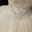 High-end Champagne Bryllups Brudekjoler 2020 Ballkjole Kjæreste Uten Ermer Ryggløse Paljetter Håndlaget Beading Glitter Tyll Lange Buste