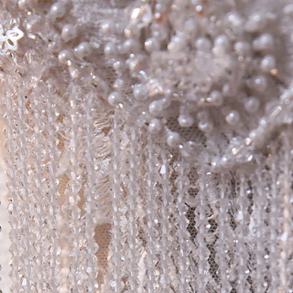 Luxe Champagne La Mariée Robe De Mariée 2020 Trompette / Sirène Transparentes Encolure Carrée Manches Courtes Dos Nu Appliques En Dentelle Fait main Perlage Gland Tribunal Train Volants