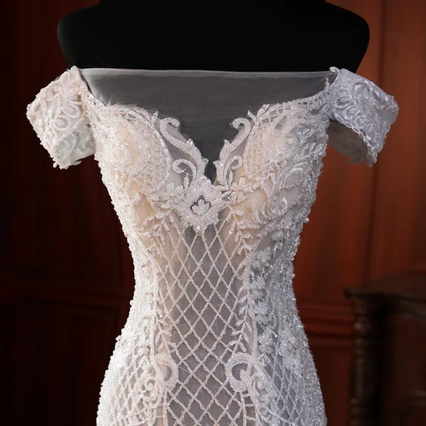 Haut de Gamme Champagne Transparentes La Mariée Robe De Mariée 2020 Trompette / Sirène De l'épaule Manches Courtes Dos Nu Appliques En Dentelle Perlage Perle Tribunal Train Volants