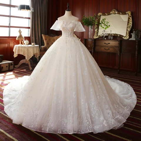High End Champagner Hochzeits Brautkleider / Hochzeitskleider 2020 Ballkleid Off Shoulder Kurze Ärmel Rückenfreies Applikationen Spitze Perlenstickerei Glanz Blumen Tülle Kathedrale Schleppe Rüschen