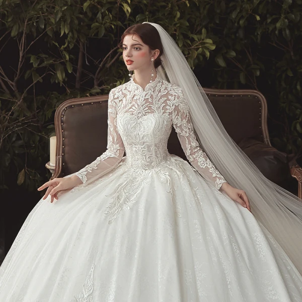 Chinese style Champagne Bridal Wedding Dresses 2020 Ball Gown High Neck Long Sleeve Backless Pierced Appliques Lace Beading Chapel Train