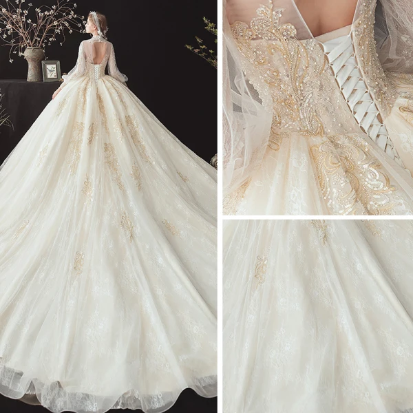Viktorianischer Stil Champagner Hochzeits Brautkleider / Hochzeitskleider 2020 Ballkleid Durchsichtige Stehkragen Geschwollenes Lange Ärmel Rückenfreies Applikationen Spitze Perlenstickerei Kathedrale Schleppe