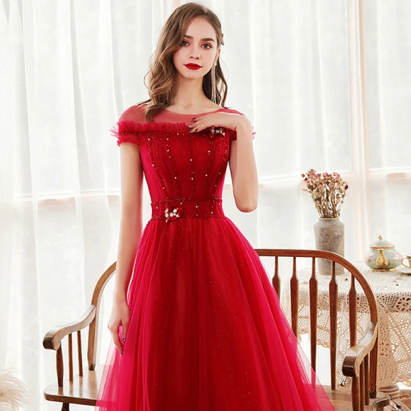 Chic / Belle Rouge Robe De Soirée 2020 Princesse Transparentes Encolure Dégagée Manches Courtes Perlage Glitter Tulle Train De Balayage Dos Nu Robe De Ceremonie