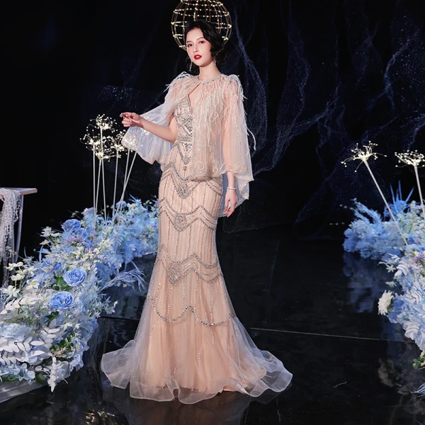 Luxe Champagne Robe De Soirée Avec Châle 2020 Trompette / Sirène Col v profond Sans Manches Fait main Perlage Train De Balayage Dos Nu Robe De Ceremonie