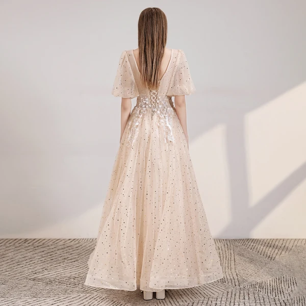 Style Victorien Champagne Robe De Soirée 2020 Princesse Col v profond Gonflée 1/2 Manches Appliques En Dentelle Perlage Paillettes Longue Volants Dos Nu Robe De Ceremonie