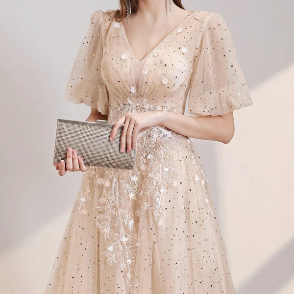 Style Victorien Champagne Robe De Soirée 2020 Princesse Col v profond Gonflée 1/2 Manches Appliques En Dentelle Perlage Paillettes Longue Volants Dos Nu Robe De Ceremonie