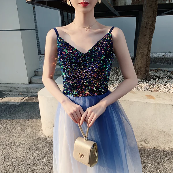 Chic / Belle Bleu Marine Dégradé De Couleur Blanche Robe De Soirée 2020 Princesse Bretelles Spaghetti Sans Manches Paillettes Longue Volants Dos Nu Robe De Ceremonie