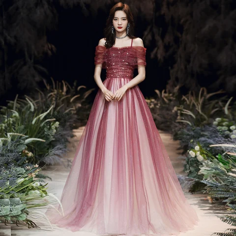 Elegante Burgunderrot Abendkleider 2020 A Linie Off Shoulder Kurze Ärmel Perlenstickerei Strass Glanz Tülle Lange Rüschen Rückenfreies Festliche Kleider