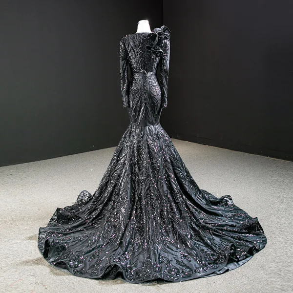 Luxe Noire Tapis rouge Robe De Soirée 2020 Trompette / Sirène Transparentes Col v profond Manches Longues Appliques Paillettes Tribunal Train Volants Robe De Ceremonie