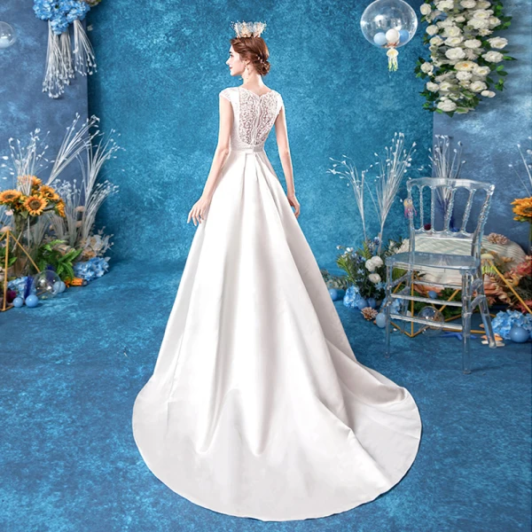 Affordable Ivory Satin Bridal Wedding Dresses 2020 A-Line / Princess Scoop Neck Sleeveless Pierced Appliques Lace Sweep Train Ruffle
