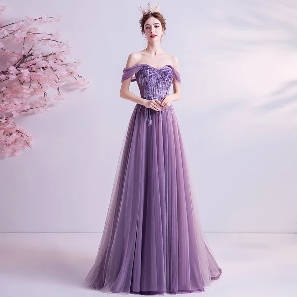 Eleganckie Winogrono Sukienki Wieczorowe 2020 Princessa Przy Ramieniu Kótkie Rękawy Aplikacje Z Koronki Frezowanie Trenem Sweep Wzburzyć Bez Pleców Sukienki Wizytowe