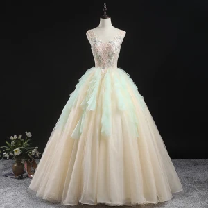 Charmant Champagne Robe De Bal 2020 Robe Boule V Cou Sans Manches Longue Volants Dos Nu Robe De Ceremonie